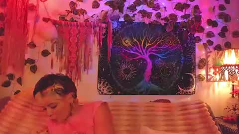 Snapshot of alexiafisher_ chatting on July 2026 10:24:02 PM Alex online show from July 2026 10:24:02 PM