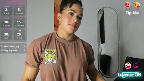 alexiafit online show from December 2025 10:04:01 PM