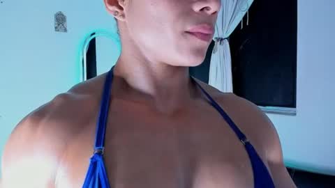 Snapshot of alexiafit chatting on June 2026 03:35:01 PM alexiafit online show from June 2026 03:35:01 PM