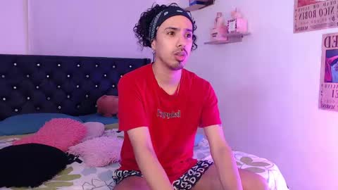 Snapshot of alexis21_ chatting on March 2025 10:13:02 AM Alexis online show from March 2025 10:13:02 AM