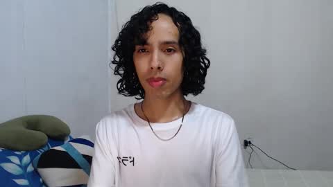 Alexis online show from February 2026 12:36:01 PM