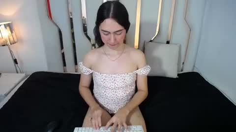 -- ALEXIS -- online show from October 2025 01:27:02 AM