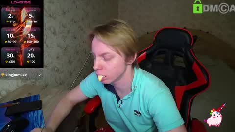 Snapshot of alexis_gordon chatting on December 2025 11:09:02 PM Alexis online show from December 2025 11:09:02 PM