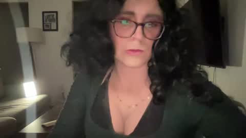 Alex Love online show from March 2025 06:43:01 AM