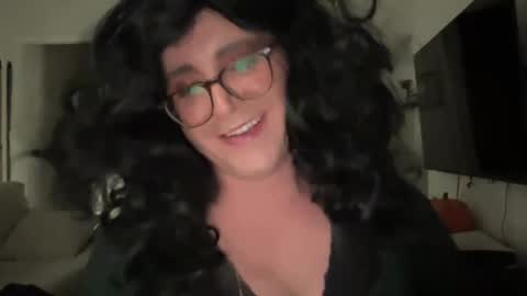 Alex Love online show from March 2025 09:50:01 AM