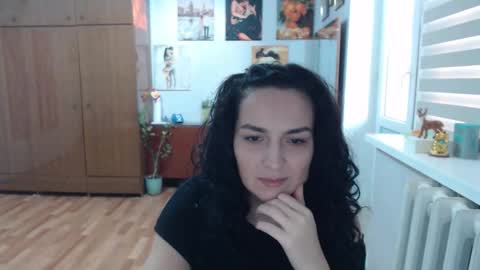 AlexisMillers online show from December 2025 01:40:02 PM