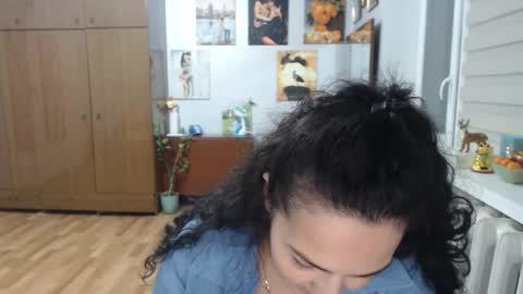 AlexisMillers online show from December 2025 11:12:01 PM