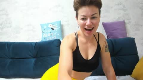 Snapshot of alexisweets chatting on July 2026 07:43:01 AM Sosweetcherry online show from July 2026 07:43:01 AM