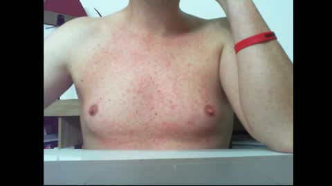 Alexia online show from September 2025 07:59:02 PM