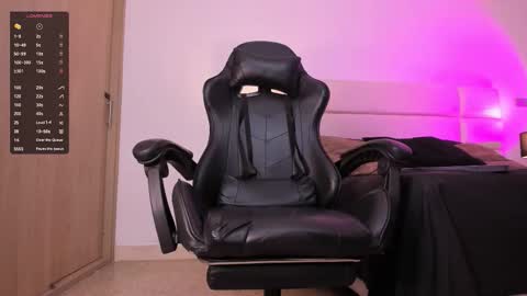 Alex Jaccob online show from December 2025 01:04:02 PM