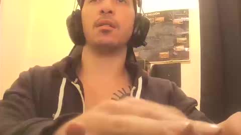 Snapshot of alexopenmind21 chatting on October 2025 03:54:01 PM Alexxx online show from October 2025 03:54:01 PM