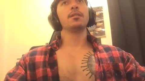 Snapshot of alexopenmind21 chatting on November 2025 08:33:02 PM Alexxx online show from November 2025 08:33:02 PM