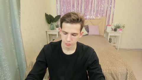 Dennis online show from February 2025 12:25:02 PM