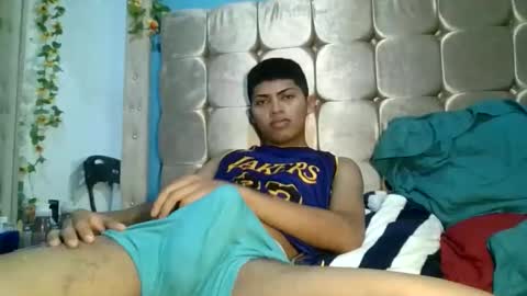 Snapshot of alexsexy1405 chatting on May 2026 03:57:01 AM alexsexy1405 online show from May 2026 03:57:01 AM