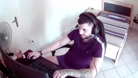 Snapshot of alexthepro00 chatting on June 2026 11:51:02 AM alexthepro00 online show from June 2026 11:51:02 AM