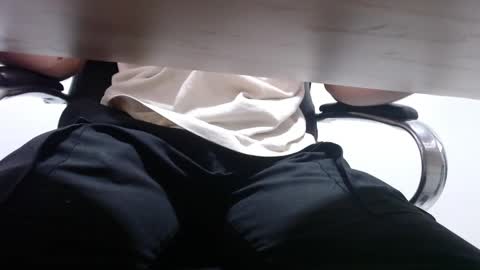 Snapshot of alextwunkk chatting on March 2025 09:16:01 AM Alex online show from March 2025 09:16:01 AM