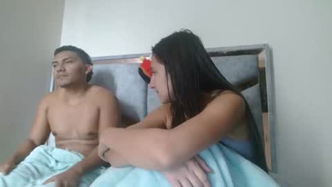 alex y luisa online show from February 2026 03:51:02 PM