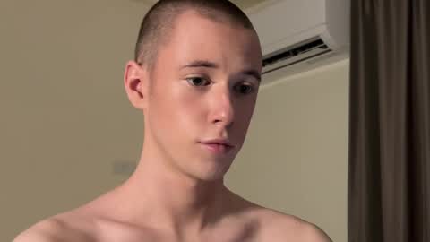 Alex online show from December 2024 04:36:02 AM