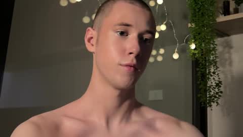 Alex online show from January 2025 05:51:01 AM