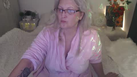 Jhoa online show from February 2026 06:17:02 PM