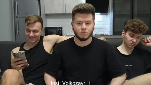 AlexDimaIgor online show from April 2026 08:20:02 PM