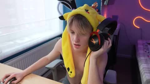 Alexycutie online show from January 2026 09:26:02 AM