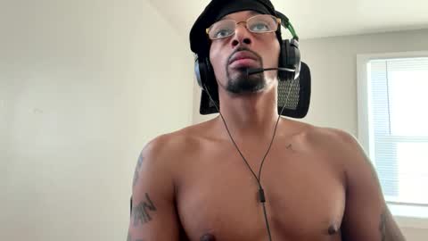 Snapshot of alfapipe23 chatting on November 2025 09:05:02 PM alfapipe23 online show from November 2025 09:05:02 PM