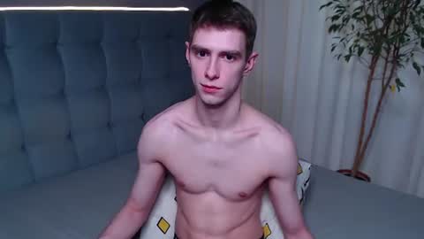 Snapshot of alfie_evanss chatting on June 2026 11:42:01 AM Alfie online show from June 2026 11:42:01 AM