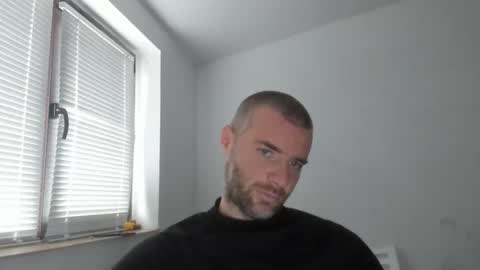 alfiesolomons87 online show from November 2025 11:21:02 AM