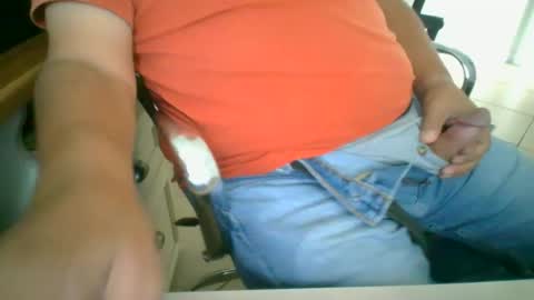 Snapshot of alfonsogomez110 chatting on September 2025 04:07:02 PM Alfonso Gomez online show from September 2025 04:07:02 PM