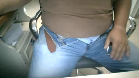 Alfonso Gomez online show from August 2026 11:07:02 PM