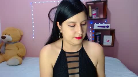 Snapshot of ali_squirt chatting on March 2025 10:50:02 PM alixia online show from March 2025 10:50:02 PM