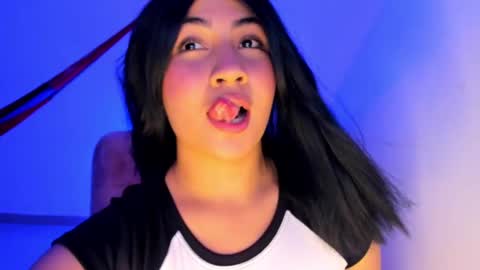 Snapshot of ali_sunce chatting on December 2024 01:31:02 AM online show from December 2024 01:31:02 AM