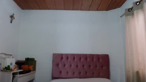 Snapshot of alia054 chatting on September 2025 12:16:02 PM Alia online show from September 2025 12:16:02 PM