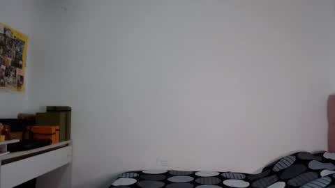 Snapshot of alia054 chatting on November 2025 12:49:01 PM Alia online show from November 2025 12:49:01 PM