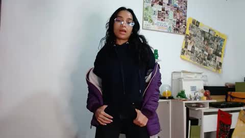 Snapshot of alia_lombardi chatting on November 2025 02:29:02 PM Alia Anjali online show from November 2025 02:29:02 PM