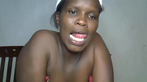 Snapshot of alic_crazy chatting on December 2024 08:43:02 PM alic_crazy online show from December 2024 08:43:02 PM