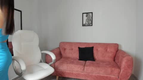 Snapshot of alice23jones chatting on January 2025 02:21:01 PM Alice online show from January 2025 02:21:01 PM