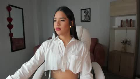 Snapshot of alice23jones chatting on March 2025 12:39:02 PM Alice online show from March 2025 12:39:02 PM