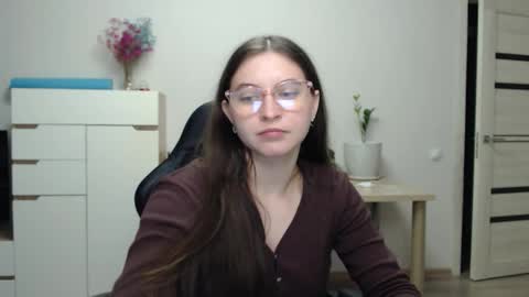 Alice online show from November 2025 04:29:01 PM