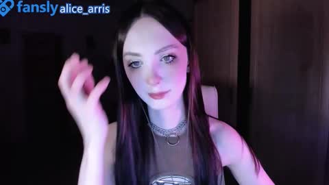 Snapshot of alice__aris chatting on November 2025 05:34:02 PM Alice Aris online show from November 2025 05:34:02 PM