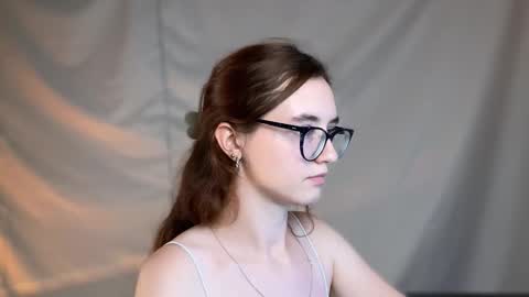 Hey Im Alice  online show from November 2025 12:50:02 PM