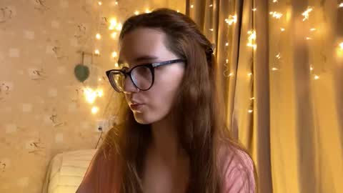 Hey Im Alice  online show from November 2025 09:50:01 PM