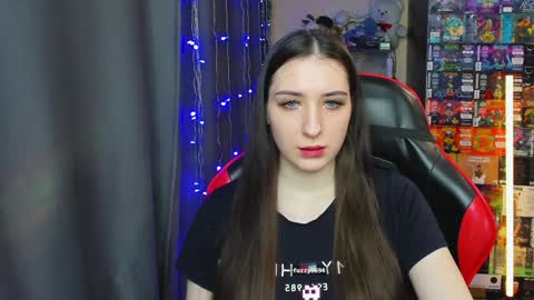 Snapshot of alice_bailey chatting on January 2025 03:11:01 PM Alice online show from January 2025 03:11:01 PM