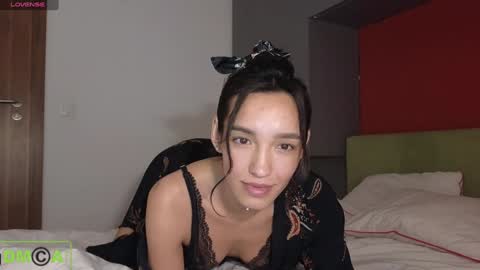 Snapshot of alice_bane chatting on January 2025 03:45:01 PM A R Y A T I A online show from January 2025 03:45:01 PM