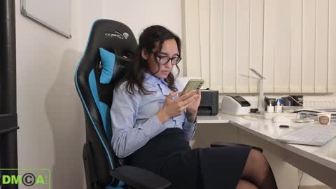 Snapshot of alice_bane chatting on January 2025 06:35:01 PM A R Y A T I A online show from January 2025 06:35:01 PM