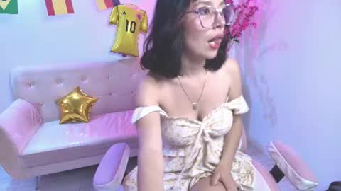 alice_chester online show from June 2026 07:34:01 PM