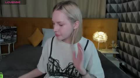 Alice online show from September 2025 12:55:01 AM