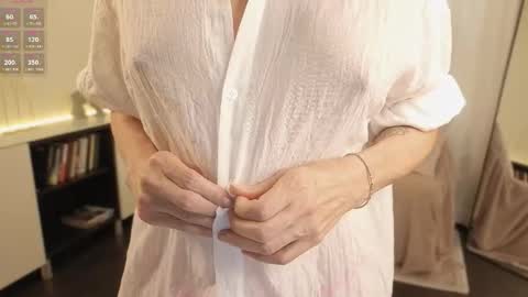 Snapshot of alice_eva chatting on October 2025 12:24:02 PM alice_eva online show from October 2025 12:24:02 PM