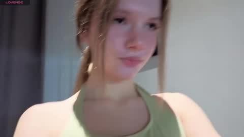 My name is Alice find out about me in the Fansly  online show from January 2026 06:17:01 AM